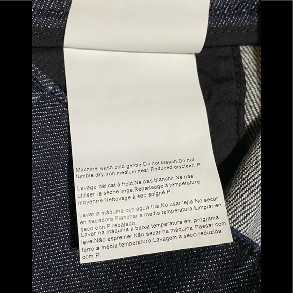 HUGO BOSS Women’s Dark Wash Denim Skirt - Picture 10 of 11